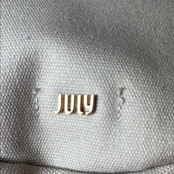 NWOT Stylish Cream Crossbody Bag by - Picture 3 of 4